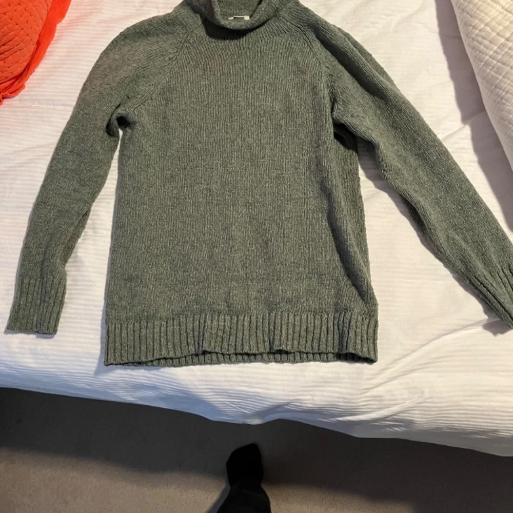 Cotton Ragg Sweater - Picture 4 of 5